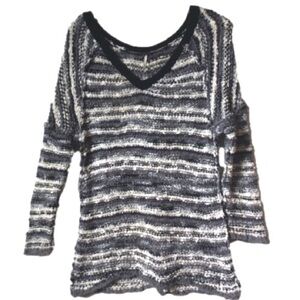 Free People Inside Out Crochet V-neck Drop Off Shoulder Over Size Sweater  XS